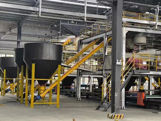 顧客が必要とする色の壁パネル XPS 断熱タイルバックボード生産ライン