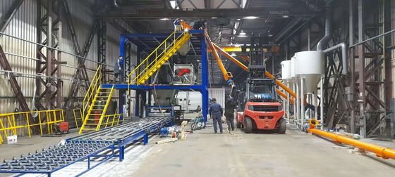 電圧 380v 自動家具 XPS 断熱タイルバックボード 生産ライン