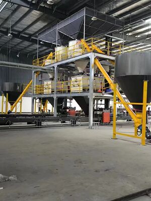 原材料の湿度8~12%と出力製品の幅600~2000mmで最適な動作温度20~80°Cを保つストローボード機械